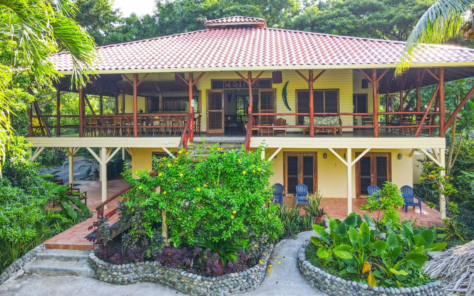 Bluff Beach Retreat Bocas del Toro Exteriör bild